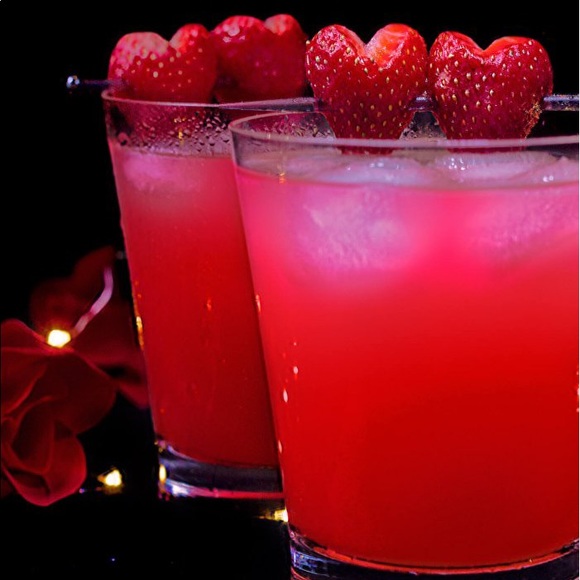 Fabulous Fashion - Picture 13 of 14